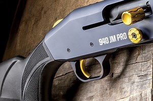 Mossberg 940 JM Pro Semi Auto Shotgun Review - Guns and Ammo