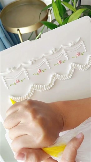 How to use cake decorating tips? Nozzle Piping Technique Tutorials #pipingskills #pipingtips