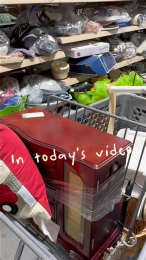 Let’s shop!! New vlog out now :) #newyoutuber #haul #halloween #shoppinghaul #shopping