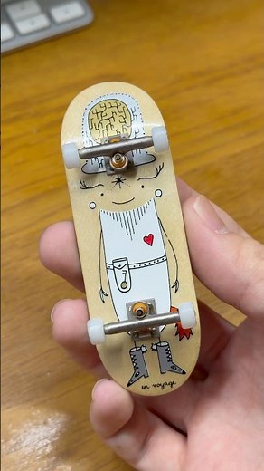 MY NEW PROFESSIONAL FINGERBOARD #fingerboard #fingerskating #techdeck