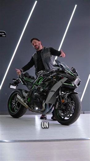 5 razones para comprarle una NINJA H2 a tu esposo 🥰💚 . . . . . #biker #ninjah2 #fyp #trend #viral