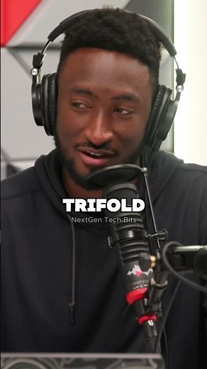 MKBHD: Samsung’s Tri-Fold Is So Thin It Makes Regular Phones Look Ancient.