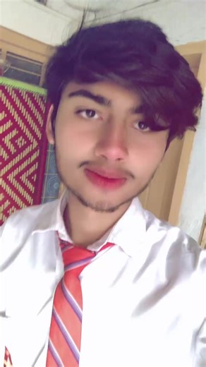 Hyeee 🤧