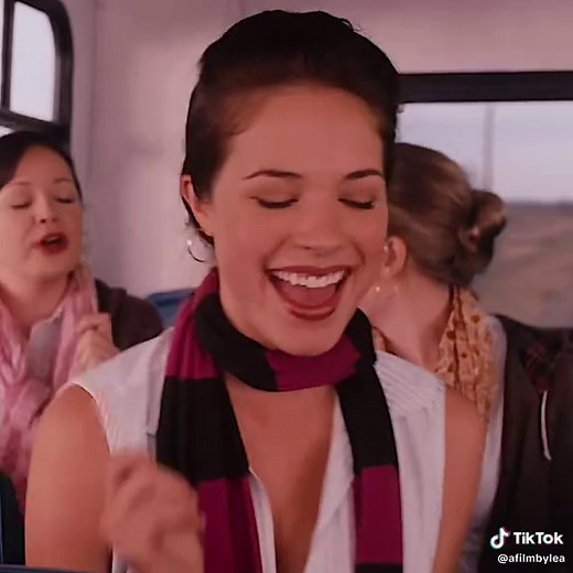 girl would love one direction fr #alexisknapp #pitchperfect #pitchperfectstacie #pitchperfectmovie #edit