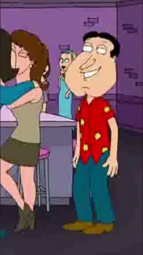 Quagmire's Reaction to Two Women Kissing #FamilyGuy #Shorts