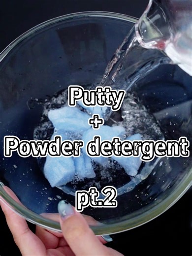 After mixing laundry powder, the putty turned hard and bouncy .Can it go back to normal? #slymu #fyp #satisfying #slime #viral #relaxing #relaxingvideos #slimemixing #putty #blue #puttymixing #asmr