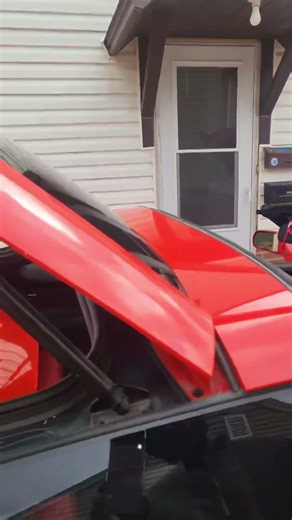 Her name is Ariel 2016 corvette stingray. 2 shallow mount 13’ JL audio subs custom box. JL2500 amp
