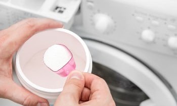 Can You Bleach Polyester? How To Do It Properly?