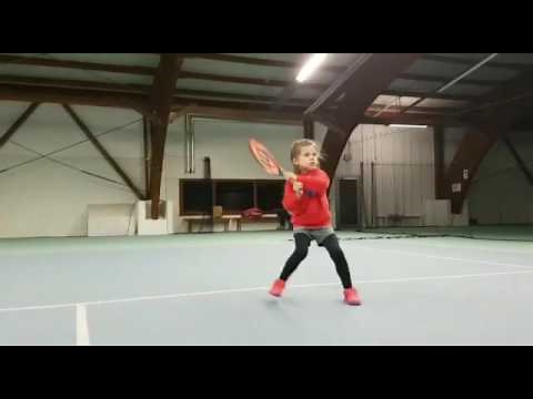 USTA Tennis Around the World: Bazooka Bella