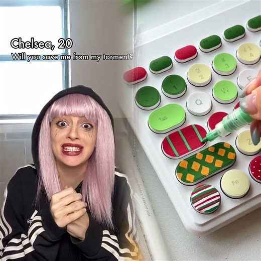 Do we want more gender flip on the tinder skits?🤷🏼‍♀️#funnyvid #comedy#shorts