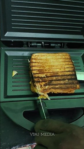 Lifelong Sandwich Maker 👌 How to Use Sandwich Toaster #vjai #foodshorts #chickensandwich #vegetarian