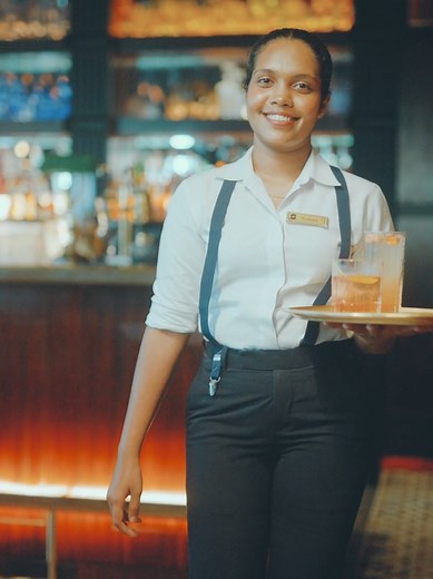 An evening escape at Capital Bar & Grill, with a perfectly crafted cocktail awaiting your arrival. Sunday to Thursday : Open 5:00 PM - 1:00 AM Friday & Saturday : Open 5:00 PM - 2:00 AM Delight Hours from 5:30 PM to 7:30 PM - One for one offer on exclusive beverages. Please WhatsApp us on 94 76 289 2322 for reservations or more information. #CapitalBarAndGrill #CapitalBar #FindYourShangrila #MyShangrila #Colombo #SriLanka #FineDining #GourmetDining