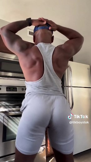 Gay Twerk Compilation: Epic Dance Moves