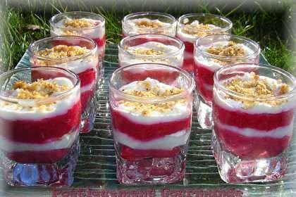 Recette de verrines apéritives betteraves chèvre noisette