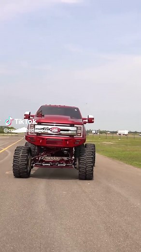 Lifted Trucks Showcase: Explore Custom Builds