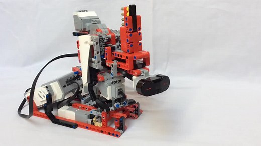 Lego EV3 采用先进的雷达系统（瞄准射击）