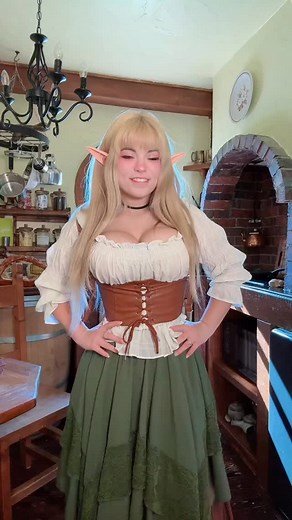 Beans the Elf on Instagram: "Did my dance moves reel you in 🎣"