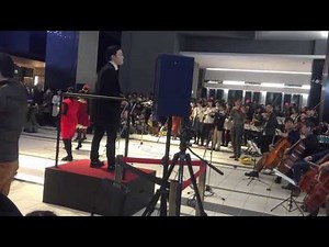 マライアキャリーでフラッシュモブ「恋人たちのクリスマス」 渋谷ヒカリエで1000人で歌おう2014年 Christmas Japan Mariah Carey flash mob JR Shibuya