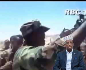 Macalin maxamuud sh shariif ayaa ila soo xariirey gen dhagabadan allaha unaxariistee Follow like share | Abwan nasiib iyo nadaam