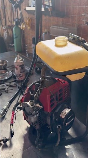 Lawn mower repair | Slightly adjust the fuel hose clip.