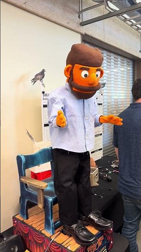 Animatronic Puppet of Dr. Brian Davis at Cal Poly's Engineering Senior Expo (2026)