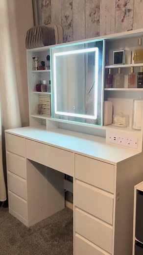 Dressing Table Review: Features and Benefits