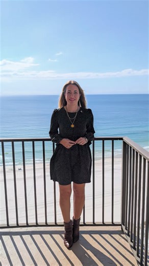 Phoenix IV, 1401! On the 14th floor, this 3 bed/2 bath condo features floor to ceiling windows that bring that bright, open beach feel we all love 💙 | Constance Calambakas, Brett Robinson Sales