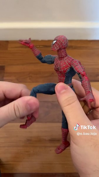 Boneco Homem-Aranha Vintage de 2002 à Venda!