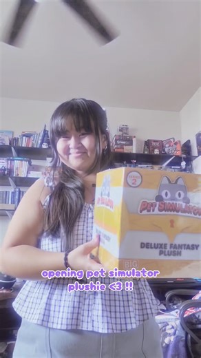 pet simulator plushie unboxing!!