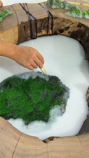 Forest Resin Table – Green Nature Scene 🌿