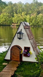 From sketch to splash — a floating duck house built by hand.🦆 #duckhouse #diyprojects Lake Glen Haven | Lake Glen Haven