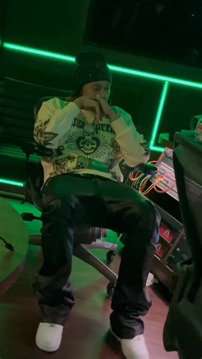 Sada James & Tec Linked up 💚🔥 made a banger 😮‍💨 | Sada James