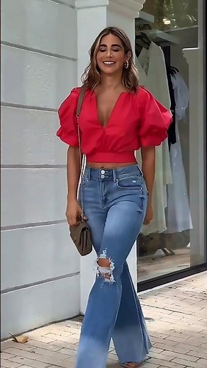5 Chic Outfit Ideas for Women Over 40