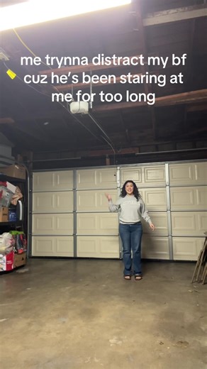 Distracting My Boyfriend with a Dance