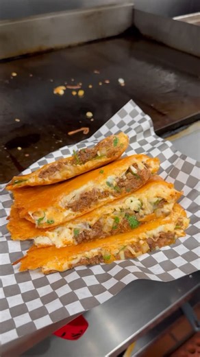 Birria Los Socios ® on Instagram: "CHEESE SHELL KETO QUESADILLA ‼️ Saturday‼️1716 Marengo St LA CA 90033 Sunday‼️ 450 N Azusa Ave West Covina Ca 91791 11am-5pm or SELLOUT GET OUR BIRRIA SAZON NOW TO MAKE YOUR BIRRIA AT HOME‼️birrialossocios.net ‼️ #california #birrialossocios #eastla #LA #losangeles #candy #Foodie #foodporn #lunch #birria #dinner #instafood #fyp #foodstagram #food #buzzfeed #buzzfeedfood #lovefood #eeeeeats #cheatmeal #buzzfeast #orangecounty #westcovina #covina #boylehts"