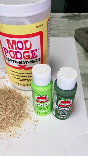 Creating Faux Moss for Halloween Tombstones