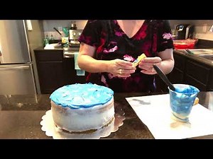 How to Super Simple Swimming Pool Cake