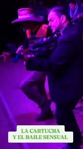 LA CARTUCHA Y EL BAILE SENSUAL🤠🎻🕺 #germáncassal #lacartucha #chacarera #folclorechaqueño #viralvideos | Germán Cassal