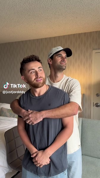 Just trying to have my Coldplay moment with 2 Dakota’s @Dakota Mortensen @TheRobbyShow ##dadtok