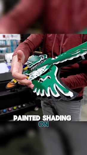Fly, Eagles Fly — in Kelly Green. 💚 Our Philadelphia Eagles 1987 Throwback 3D Metal Artwork brings the vintage vibes of the classic Kelly Green era to life with bold layers, sharp detail, and timeless design that every true Birds fan will recognize instantly. Officially licensed and 100% handcrafted in Louisville, KY by sports fans, for sports fans, this piece is built tough for indoor or outdoor display. Whether it’s for your fan cave, office, or patio — this throwback look is pure Philly prid