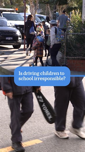"In the Netherlands and in Germany, you're actually an irresponsible parent if you drive your child to school." Do you drive your kids to school or do you let them walk, ride or take public transport? Urban planning expert Dr Jennifer Kent says research shows driving your kids to school can have a bad effect on their cognitive development and can also affect a child's sense of self, independence and social skills. 📝 Pamela Medlen 🎬 Tim Carrier | ABC Perth
