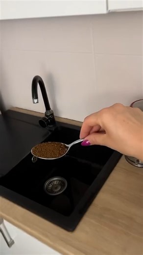 Ich schütte Kaffee ins Spülbecken ☕🚰 | Schlaue Tricks