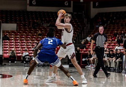 Thunderbirds Fall to UT Arlington in WAC Home-Opener - Southern Utah University Athletics