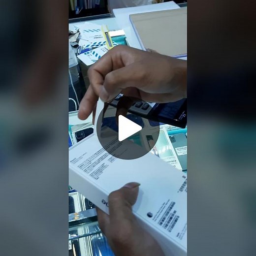 Unboxing a New Smartphone: Step-by-Step Guide