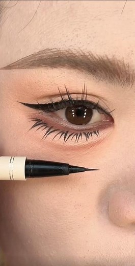 Beginner Lower Eyelash Tutorial for Bigger Eyes | Easy Under Lash Makeup Hack That Looks Natural