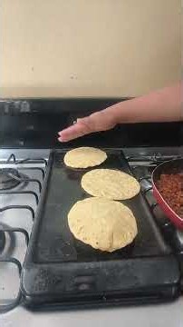 Delicious comal-cooked Gorditas 😋