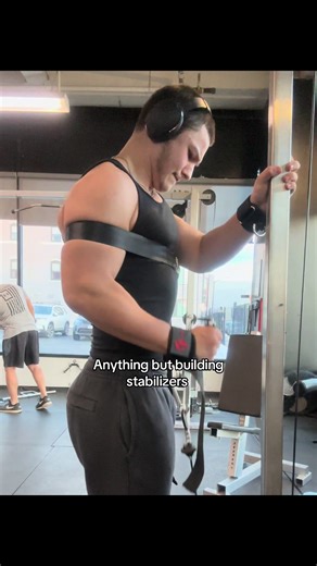 Seatbelts are goated | Use code BulkyGoldfish on GymPin #gym #seatbelt #sciencebasedlifting #sbl #gymtok