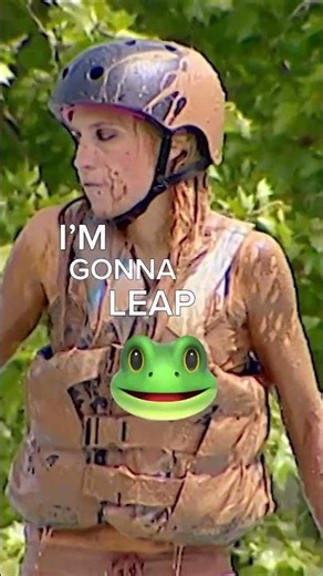 Her son's baby tooth as a necklace? 😀