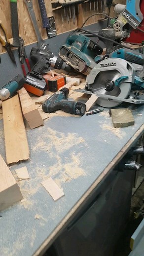 15K views · 190 reactions | The only outdoor timber paint worth buying. I having been using this for 10 years and I cannot fault it. Sheds, fences, furniture, gazebos, smooth or rough timber, it perfect for them all. Its antifungle so won't mound, and when dry it's elastic so will move with the wood. #painting #paint #shed #fence #goodstuff #sadolin @sadolinirl @sadolindulux @sadolinuk | Deandohertygreaser | Facebook