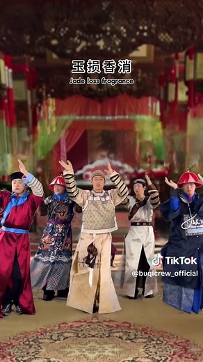 Dancing Chinese Waiters Showcase Unique Moves